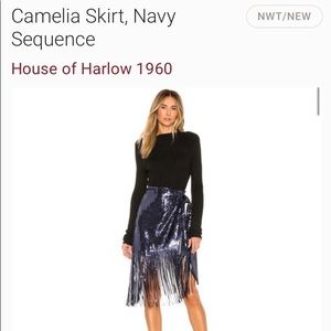 NWT, stunning House of Harlow sequence skirt.